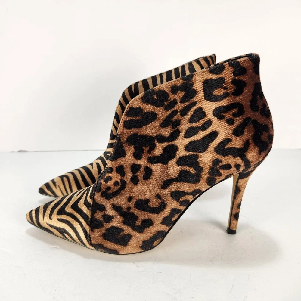Aldo Women's Elegant Dressy Animal Print‎ Velvet Pointy Toe Booties Size 6.5